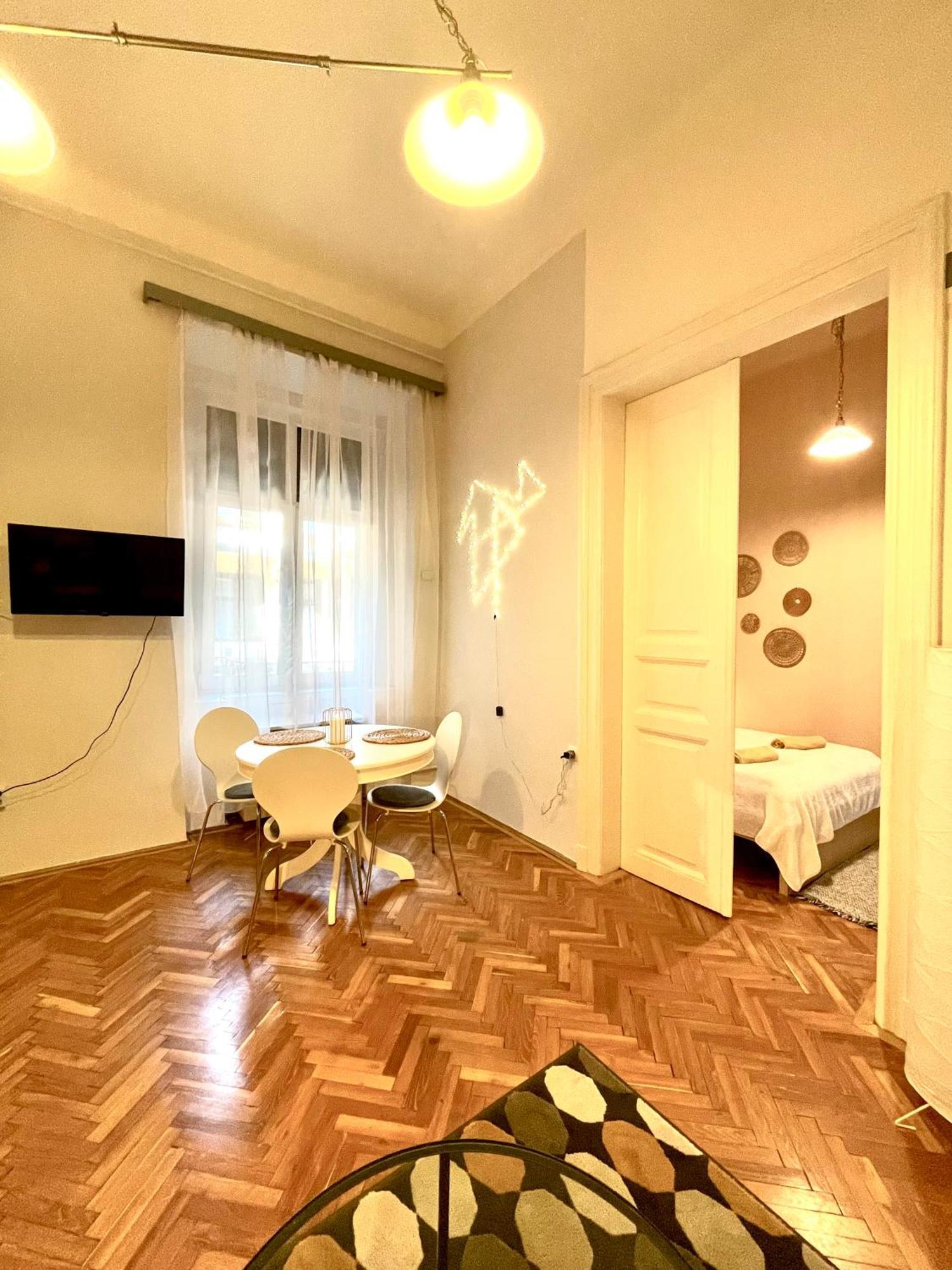 Fanni'S Cosy Home Express Apartment In The City Centre بودابست المظهر الخارجي الصورة